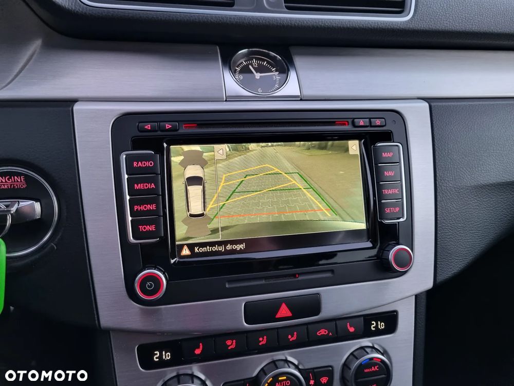 Volkswagen Passat 2.0 TDI 4Mot Highline DSG - 18