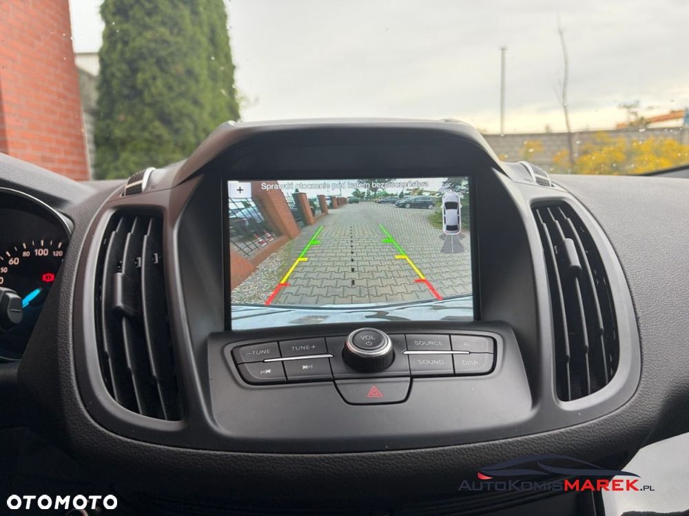 Ford Kuga 1.5 EcoBoost 2x4 Trend - 19