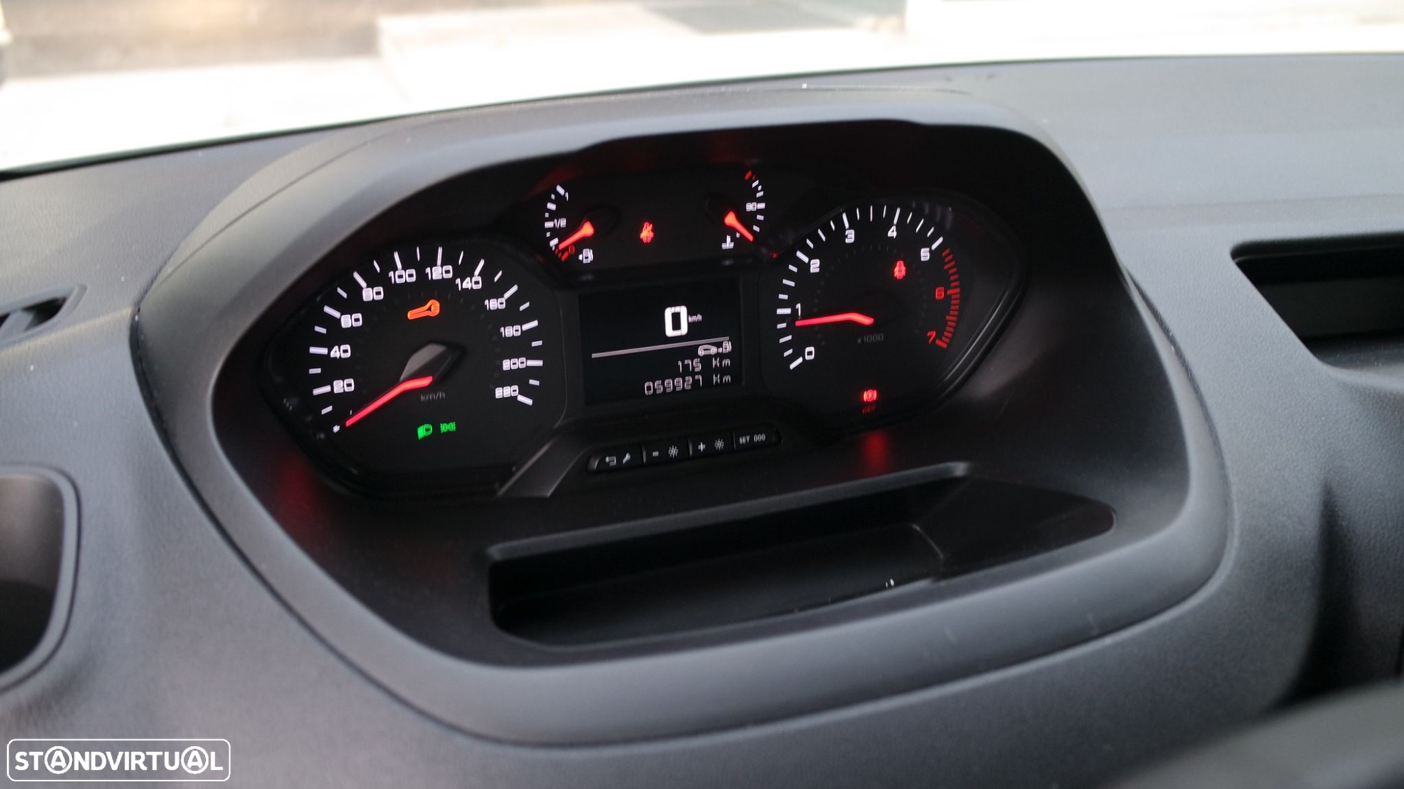 Peugeot Partner 1.5 BlueHDi Pro Standard - 13