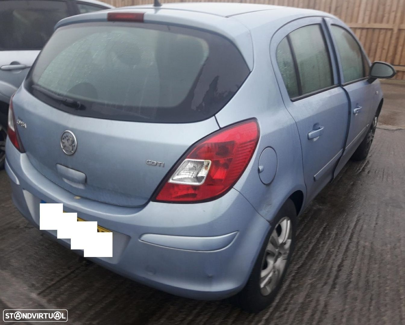 Opel Corsa D 1.3 CDTI de 2007 disponível para peças - 4