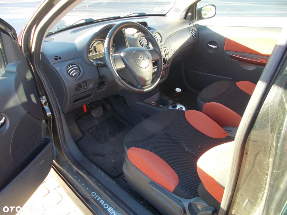 Citroën C2 1.4 Senso Drive VTR - 6