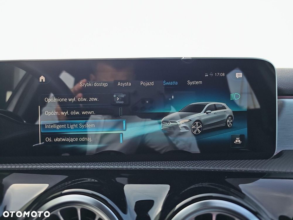 Mercedes-Benz Klasa A 220 4-Matic AMG Line 7G-DCT - 29