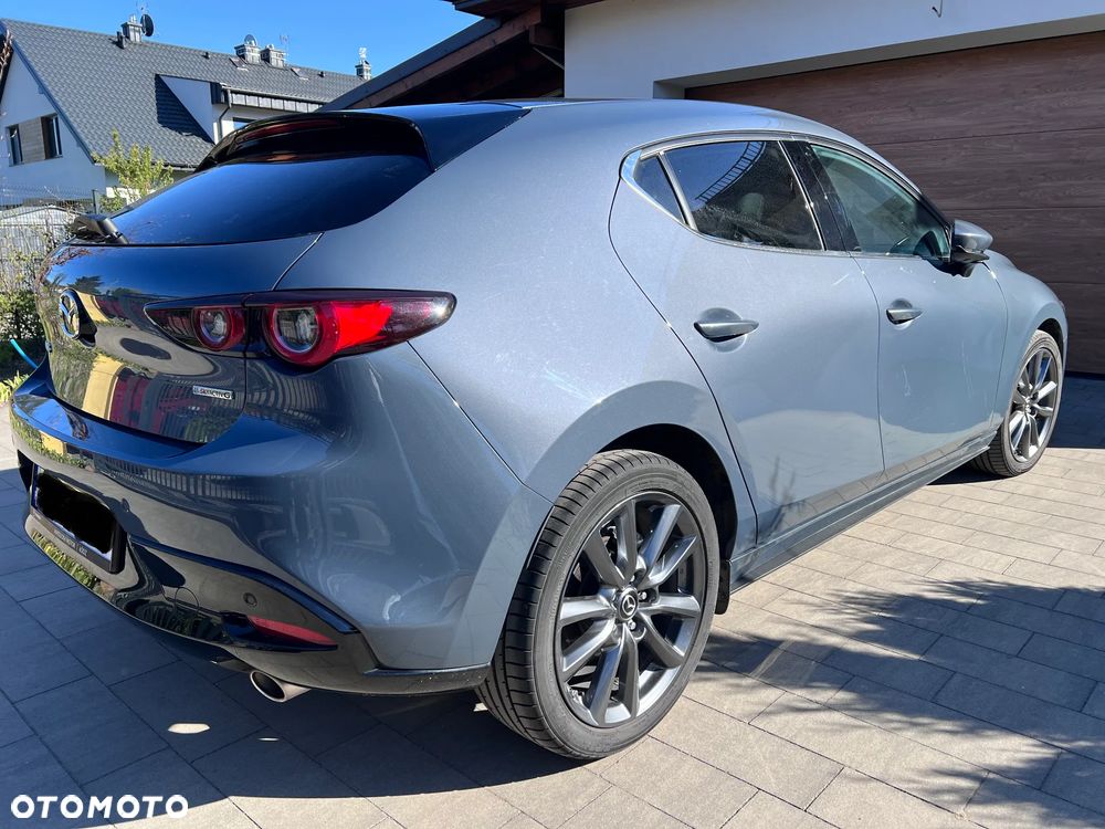 Mazda 3 2.0 mHEV Hikari - 4