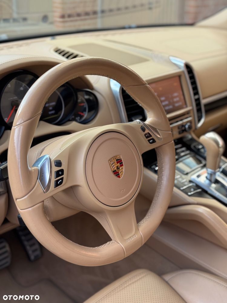 Porsche Cayenne S Diesel - 14