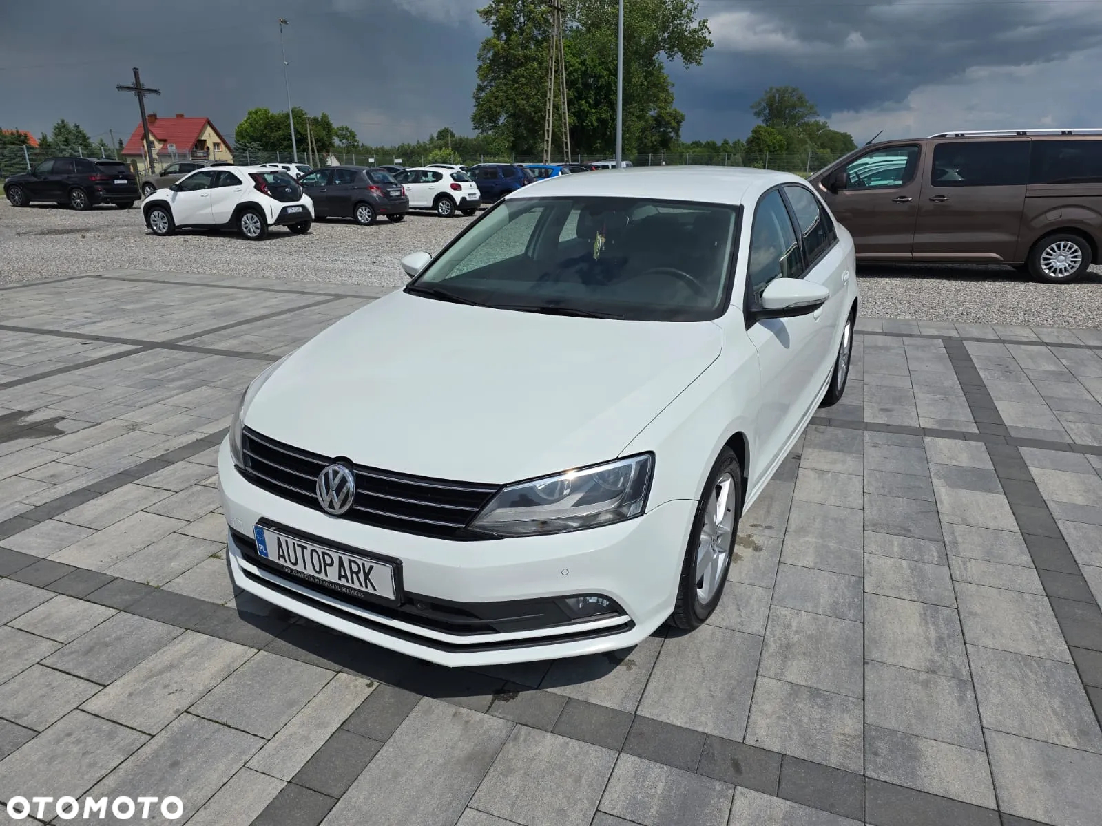 Volkswagen Jetta 2.0 TDI DPF BMT Highline - 3