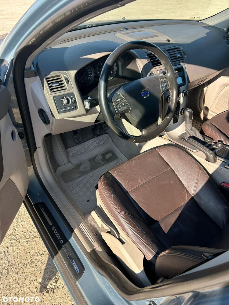Volvo V50 2.0D DPF Summum - 14