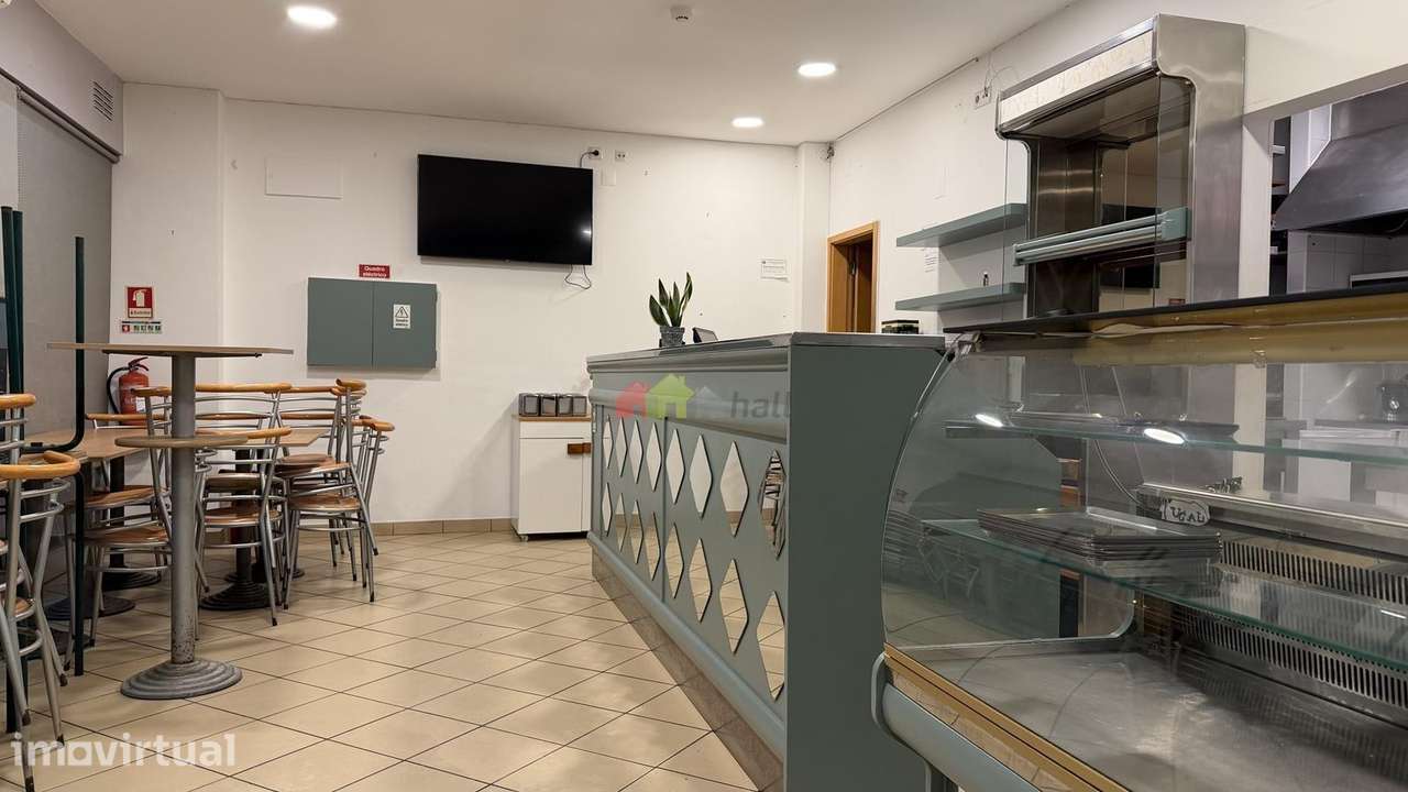 Arrendamento de Loja com Negócio de Snack- Bar - Grande imagem: 3/32