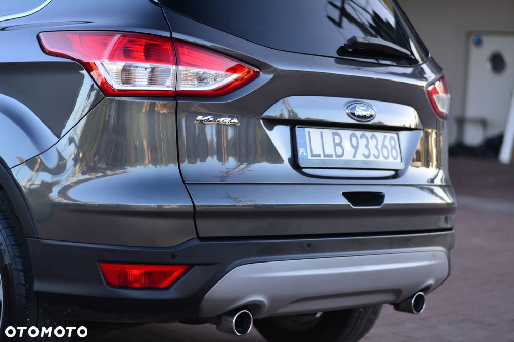 Ford Kuga 2.0 TDCi 4x2 Titanium - 12