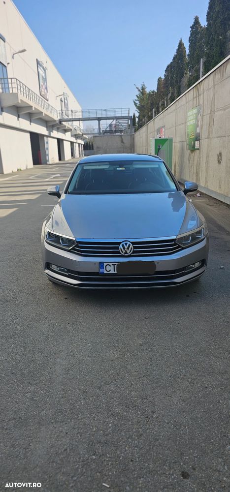 Volkswagen Passat 2.0 TDI SCR DSG Comfortline - 1