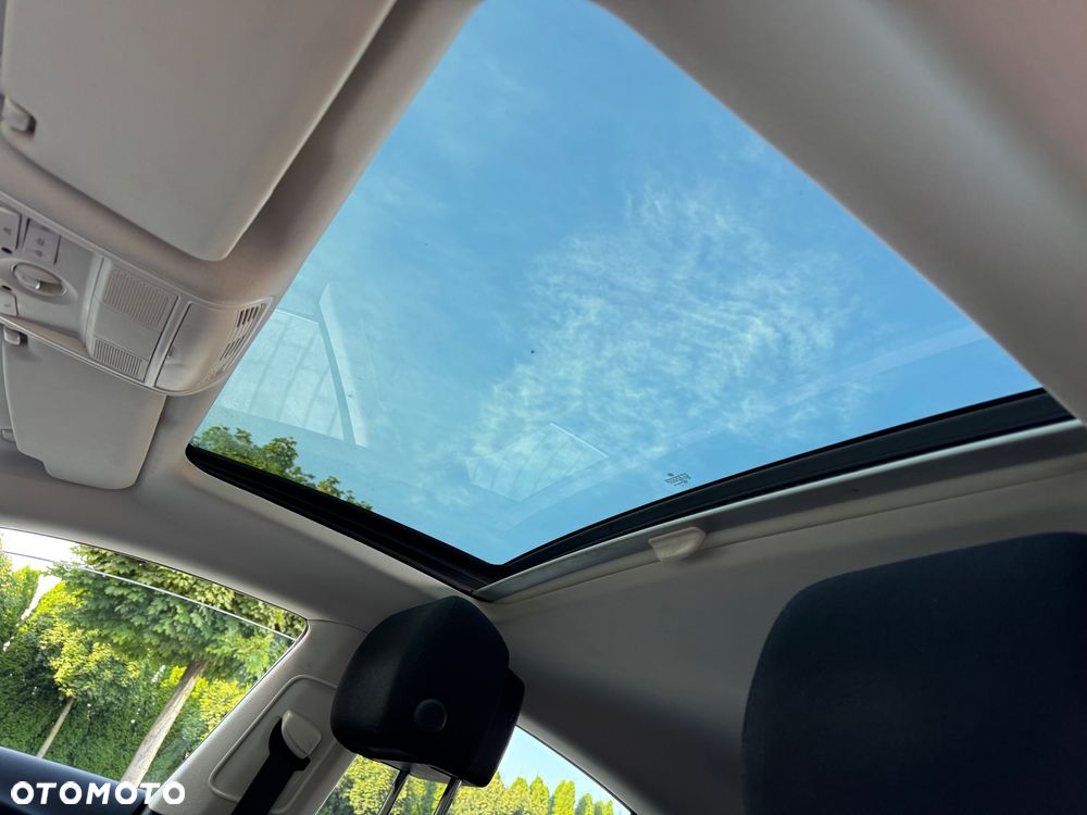 Volkswagen Passat CC ver-1-4-tsi - 34