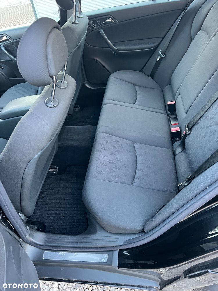 Mercedes-Benz Klasa C 180 Kompressor Classic - 10