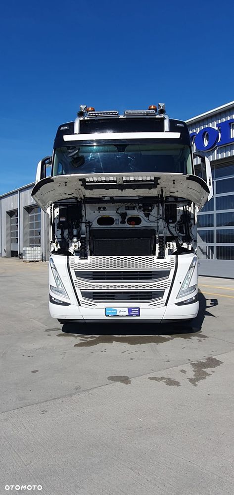 Volvo FH 460 GLOBETROTTER I-SAVE - 5