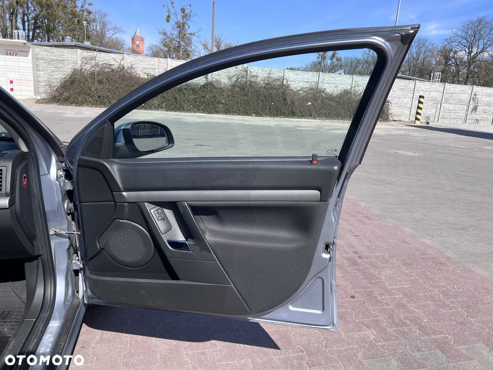 Opel Vectra 1.8 - 19