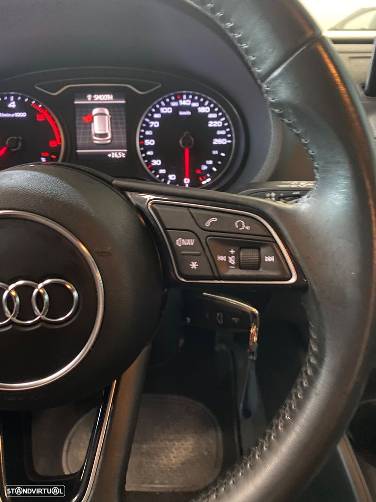 Audi A3 Sportback 1.6 TDI ultra Attraction - 11