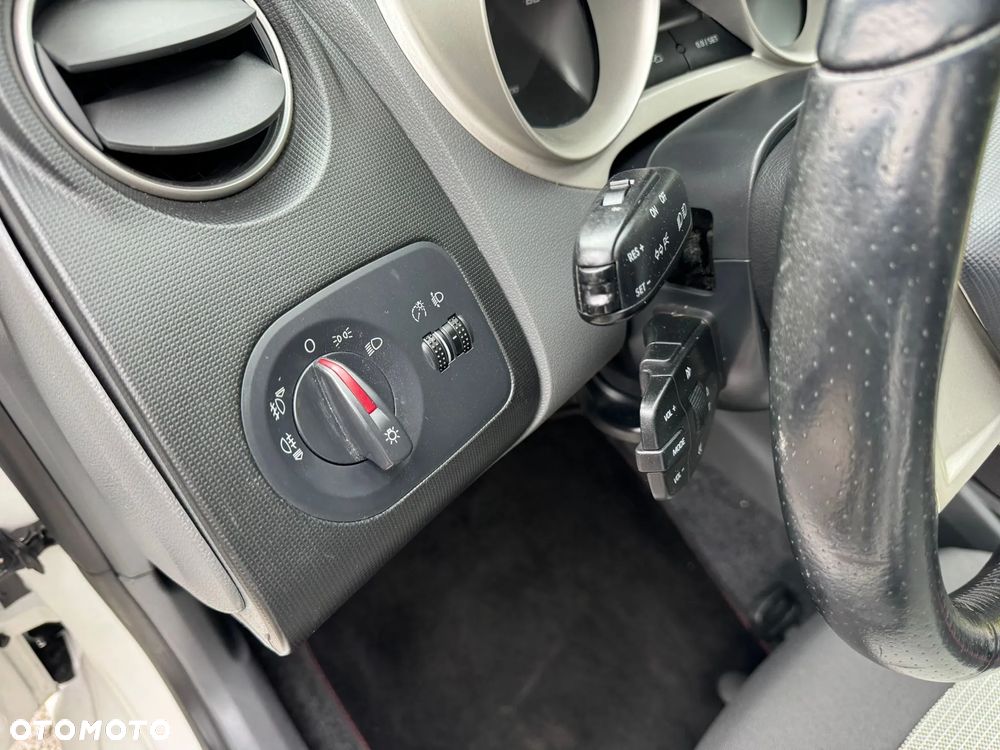 Seat Ibiza 1.4 16V Passion - 20