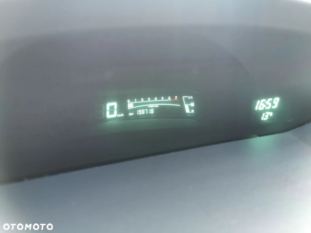 Toyota Yaris - 11
