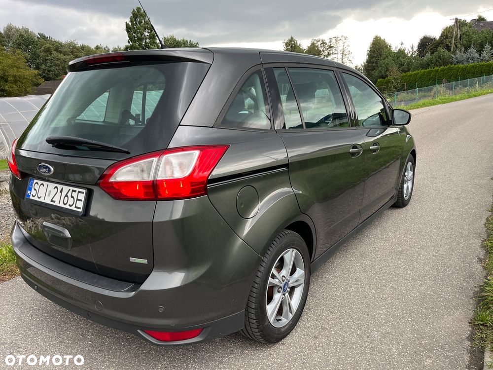 Ford Grand C-MAX - 4