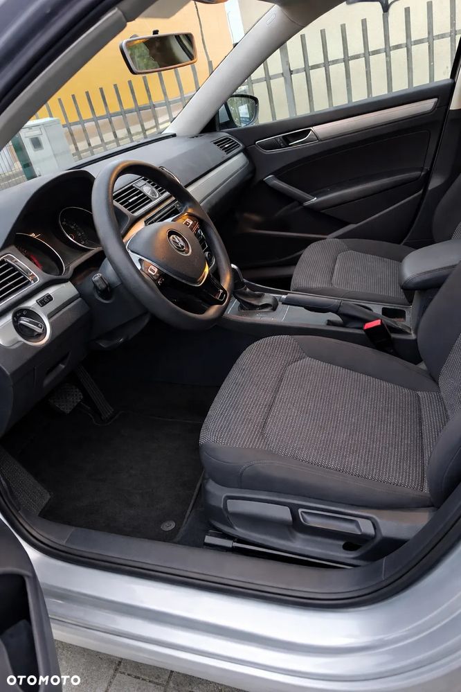 Volkswagen Passat 1.8 TSI (BlueMotion Technology) DSG Comfortline - 7