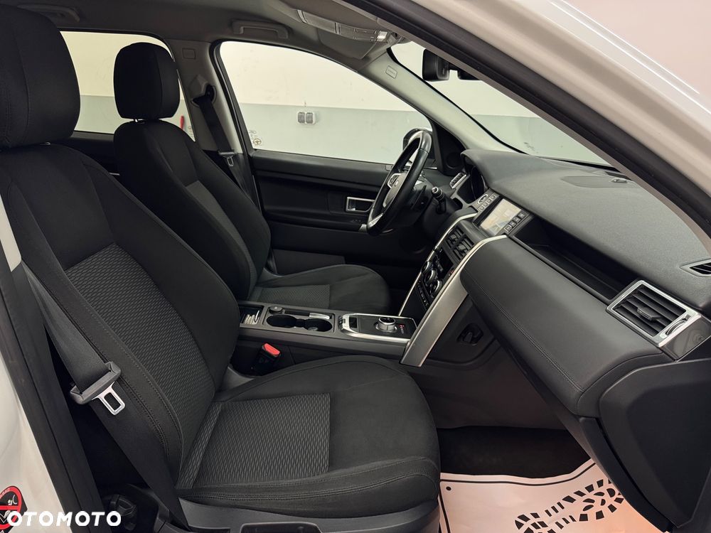 Land Rover Discovery Sport TD4 SE - 28