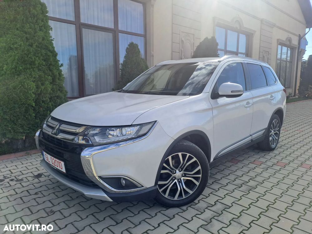 Mitsubishi Outlander 2.2 DI-D 4WD Instyle - 2