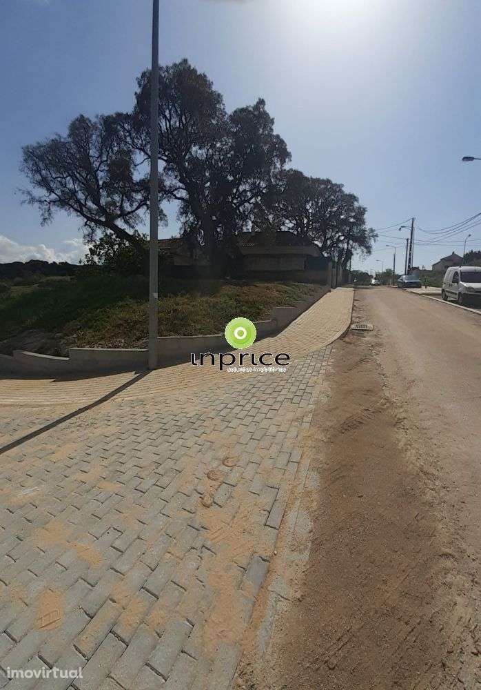 LOTE DE TERRENO PARA CONSTRUÇÃO | QUINTA DO FUNCHALINHO – CAPARICA - Grande imagem: 3/13