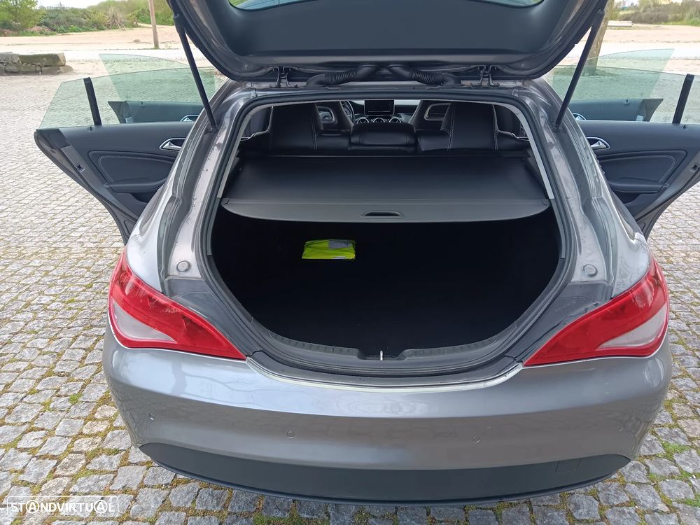 Mercedes-Benz CLA 180 d Shooting Brake Urban - 12