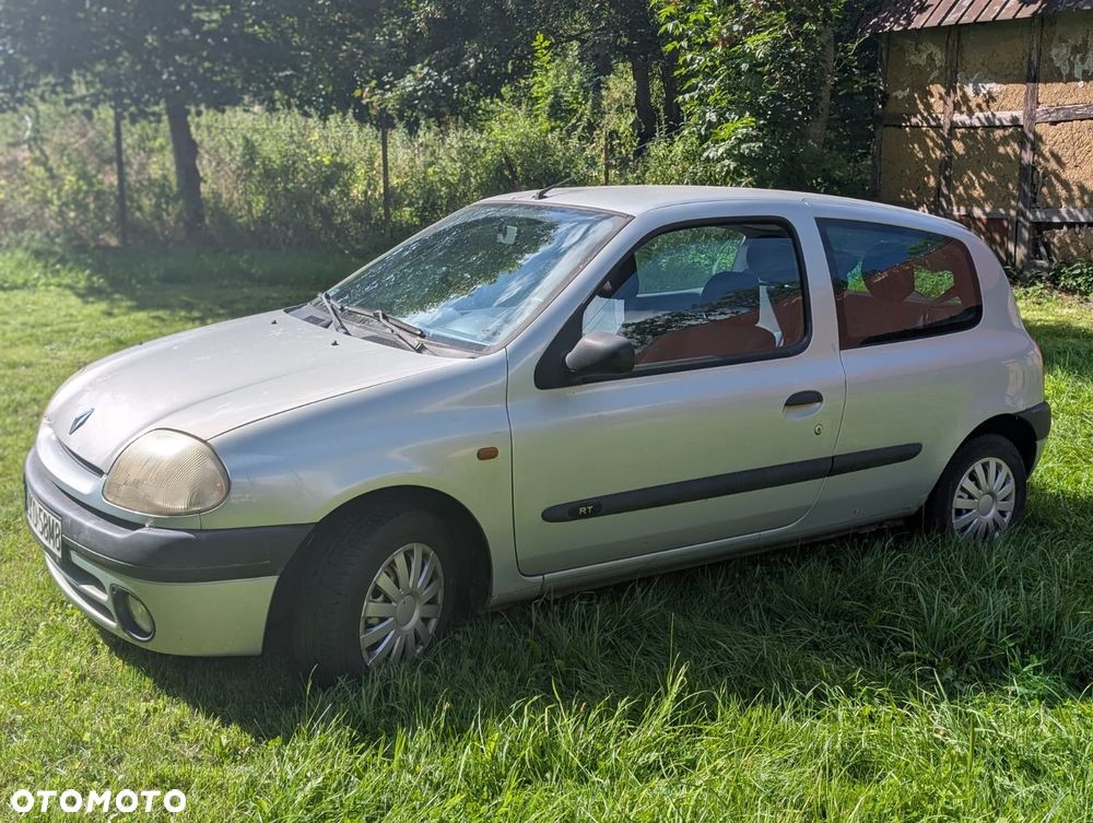Renault Clio - 3