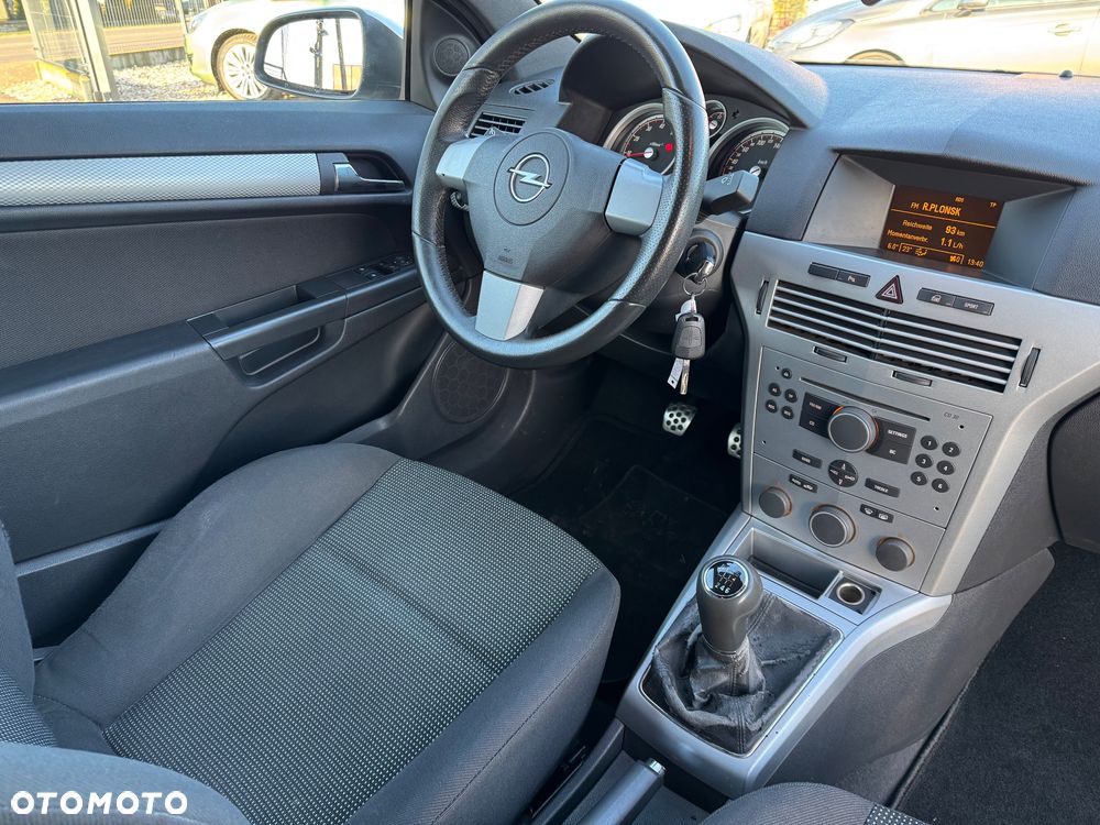 Opel Astra 2.0 Turbo Sport - 15