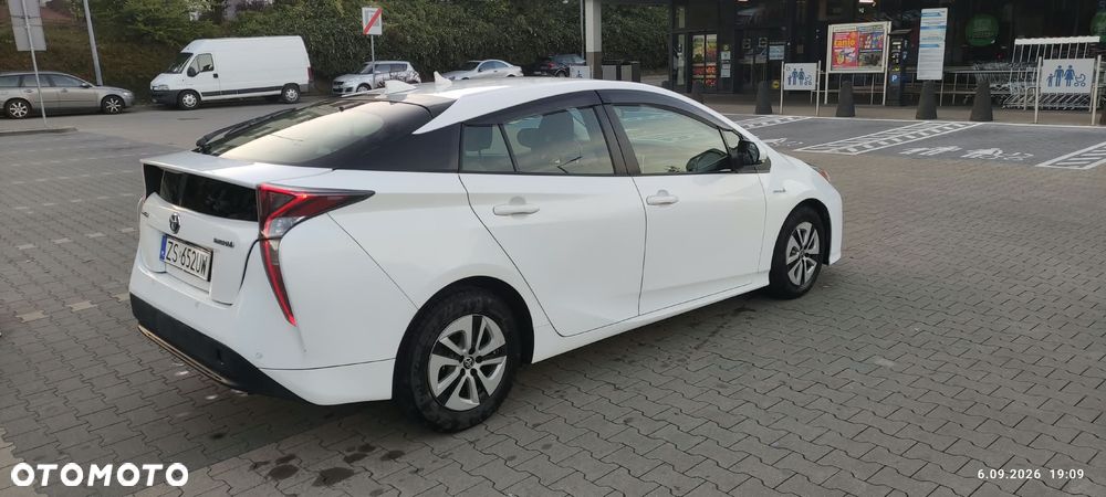 Toyota Prius 1.8 Hybrid Active - 4