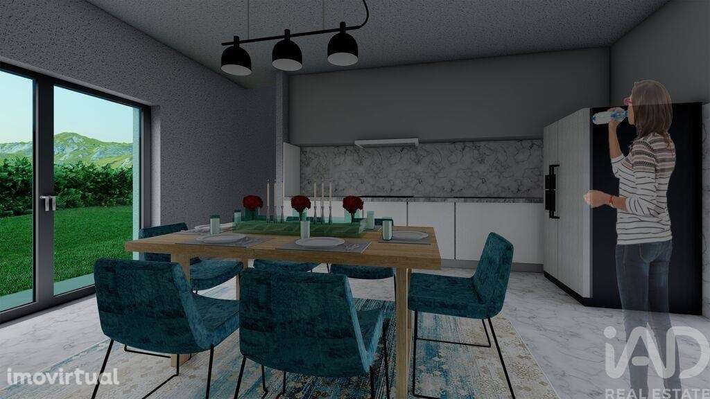 Casa / Villa T3 em São Miguel, Santa Eufémia e Rabaçal de 287,00 m2 - Grande imagem: 3/23