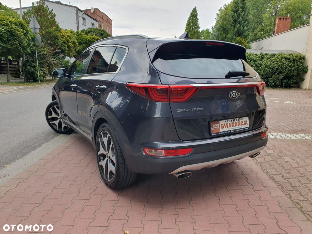 Kia Sportage 1.6 T-GDI AWD GT LINE - 36