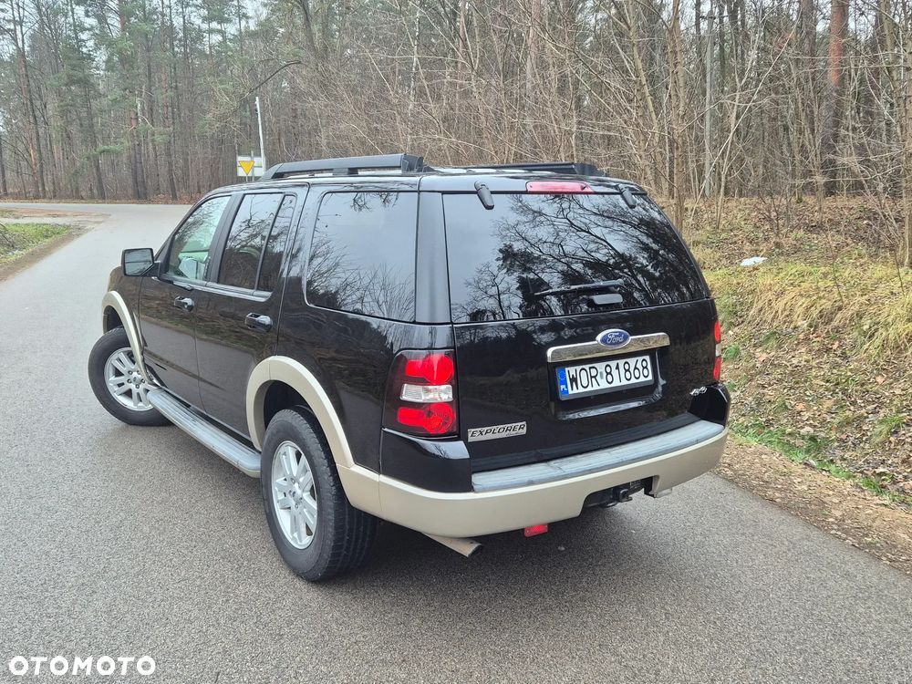 Ford Explorer 4.0 AWD - 18