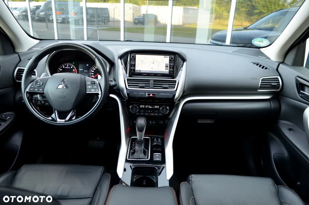 Mitsubishi Eclipse Cross 1.5 T-MIVEC ClearTec CVT 2WD Diamant Edition Plus - 8