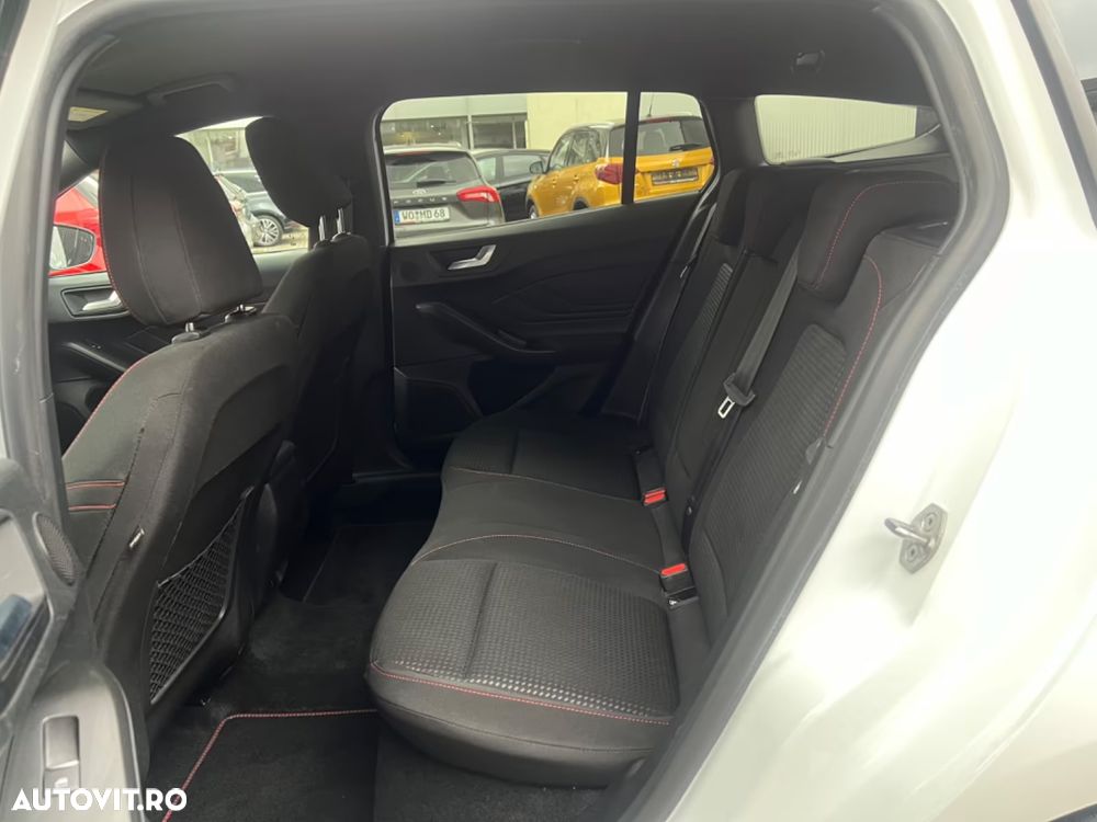 Ford Focus 1.5 EcoBlue Start-Stopp-System Aut. ST-LINE X - 8