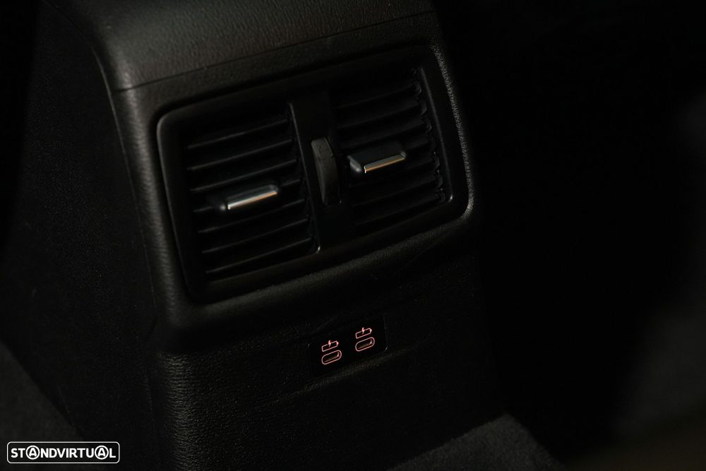 BMW X1 16 d sDrive Auto - 30