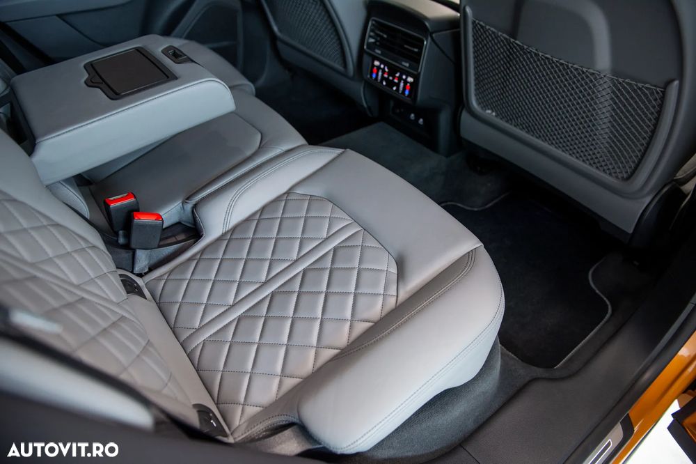 Audi Q8 3.0 55 TFSI quattro Tiptronic MHEV - 32