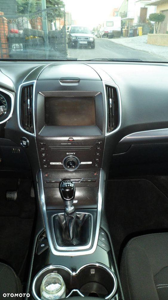 Ford Galaxy 2.0 TDCi Titanium - 32