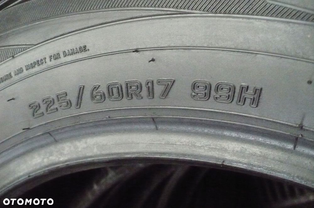 2x FALKEN HS449 Eurowinter 225/60R17 5,3mm 5,7mm 2022 - 2