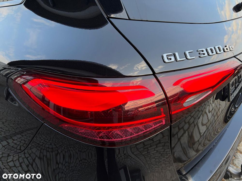 Mercedes-Benz GLC 300 de PHEV 4-Matic AMG Line - 10