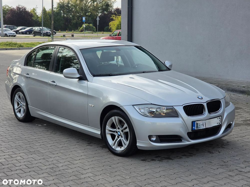 BMW Seria 3 320d - 4