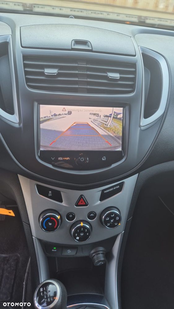 Chevrolet Trax 1.4T LS - 10