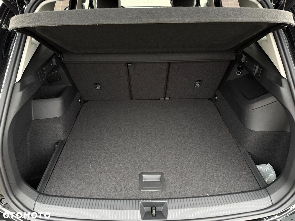 Volkswagen Tiguan - 34