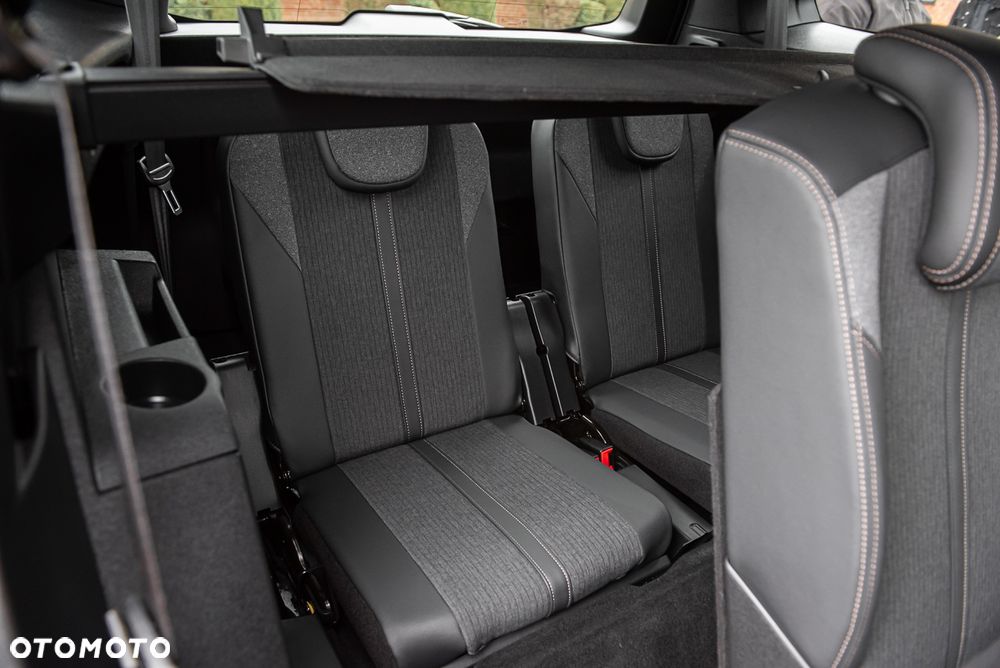 Peugeot 5008 BlueHDi 130 EAT8 GT - 33