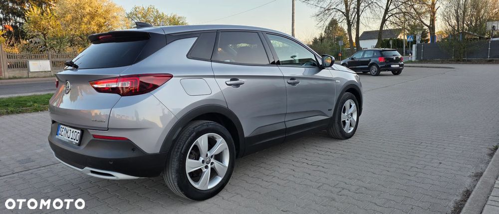 Opel Grandland X 1.6 DI Start/Stop Business Elegance - 3