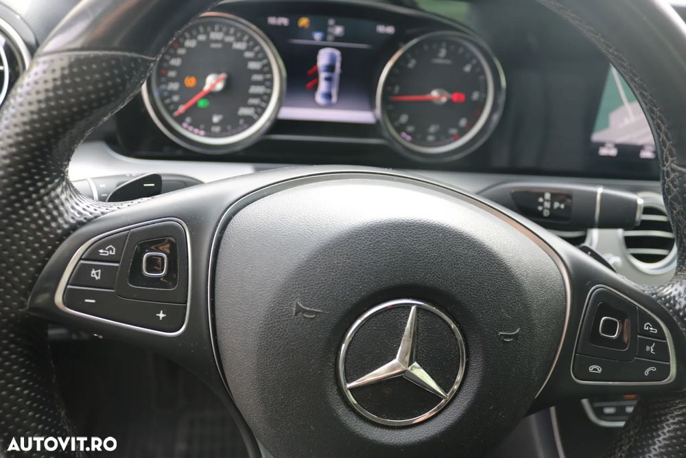 Mercedes-Benz E 220 d 4Matic 9G-TRONIC Avantgarde - 16