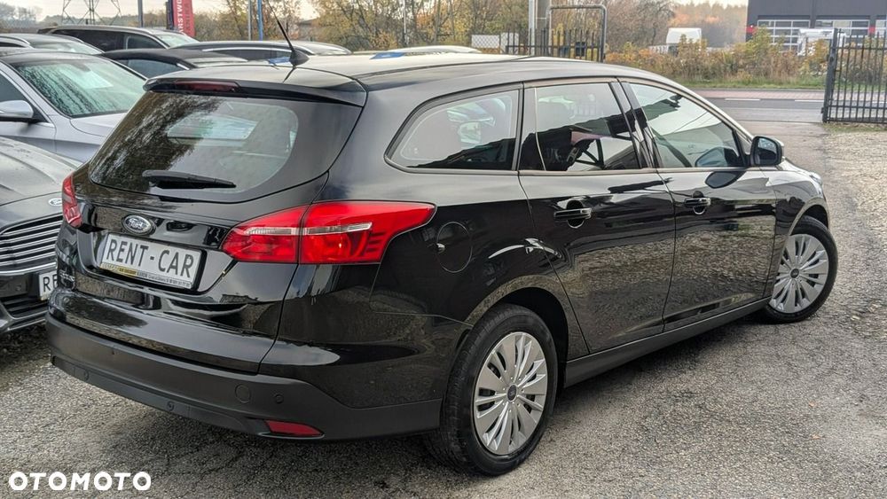 Ford Focus - 13