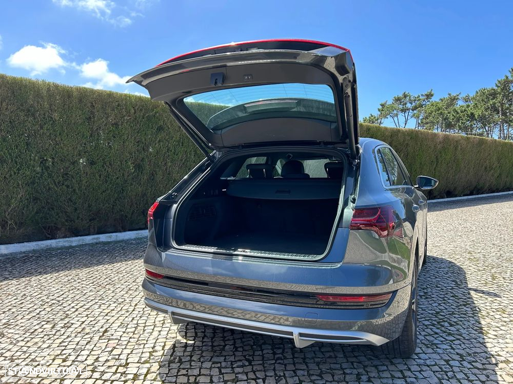 Audi e-tron 55 quattro S line - 6