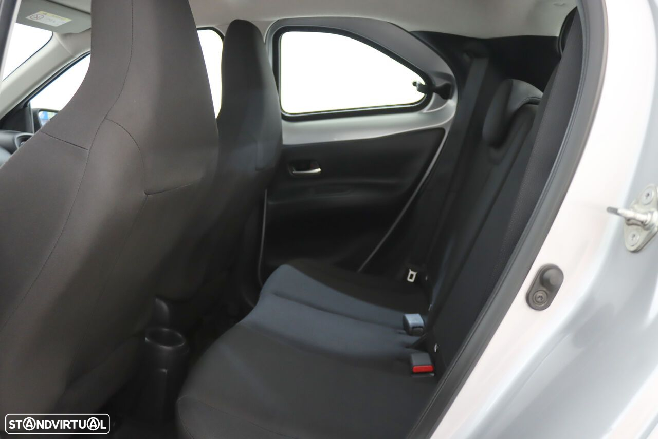 Toyota Aygo X 1.0 Pulse - 10