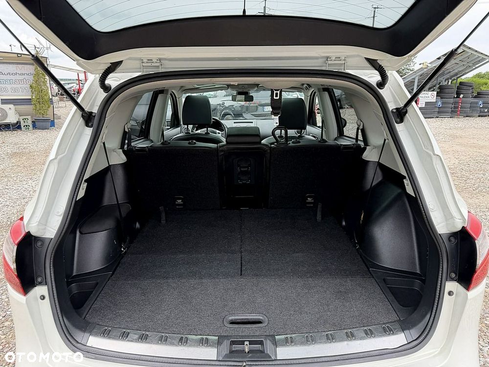 Nissan Qashqai+2 - 16