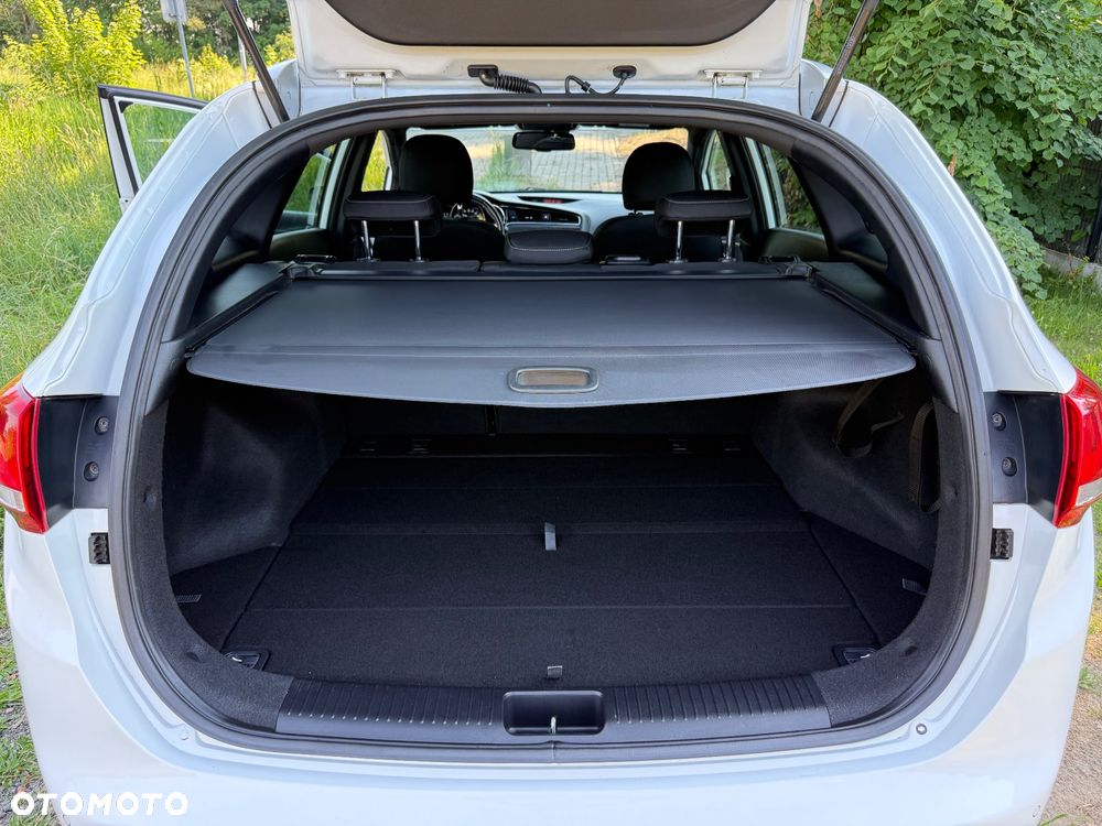 Kia Ceed 1.6 CRDi 136 ISG GT Line - 21